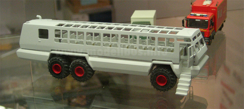 MEK Neuheiten 2011 modellbus.info