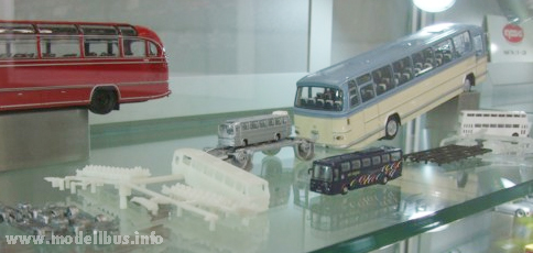 Minichamps Spielwarenmesse 2010 modellbus info