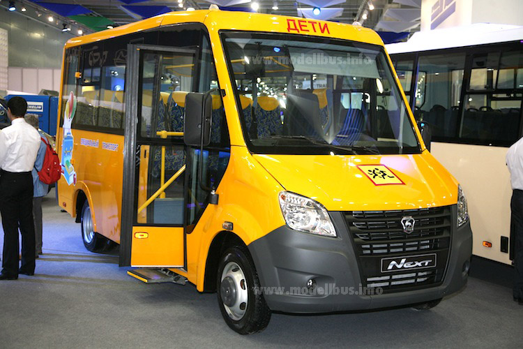GAZ Gazelle modellbus.info