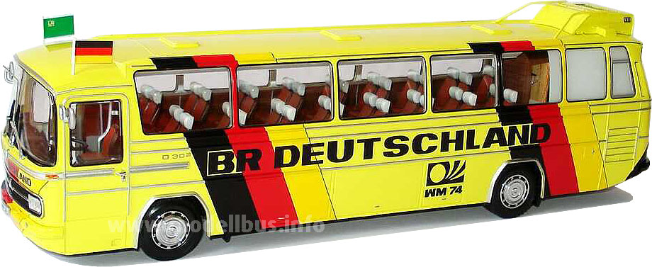 Mercedes-Benz O 302 WM Bus 1974 (2)- modellbus.info