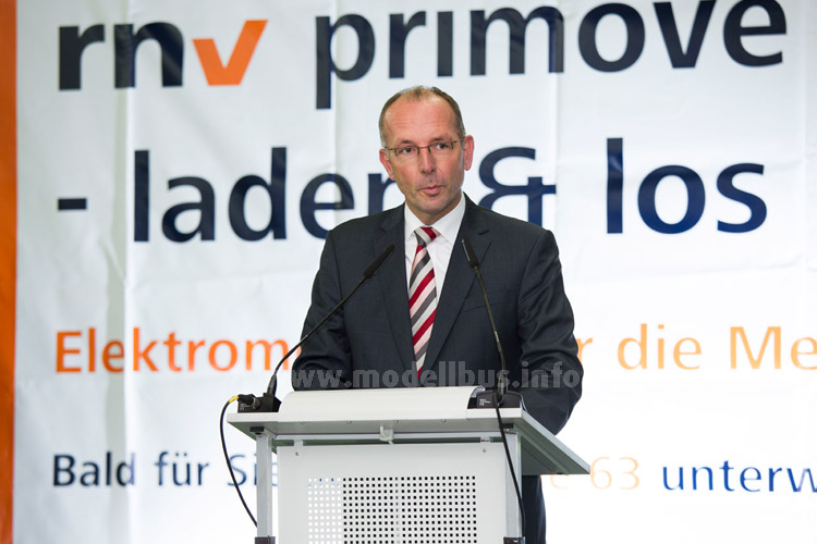 Ralf Klöpfer, Vorstandsmitglied von MVV Energie - modellbus.info