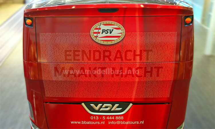 PSV Eindhovem Spielerbus - modellbus.info