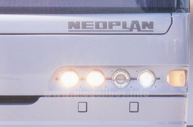 Neoplan Starliner 1 modellbus info