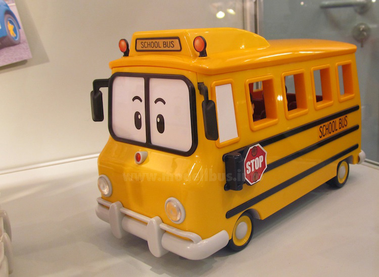 School Bus Academy Plastic Model modellbus.info