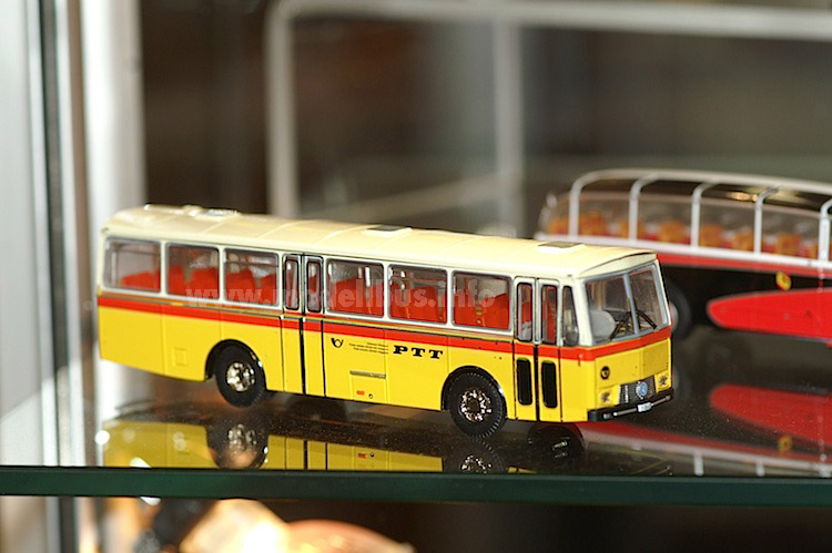 Saurer 3DUK Schuco modellbus.info